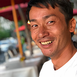 山根 祐輔